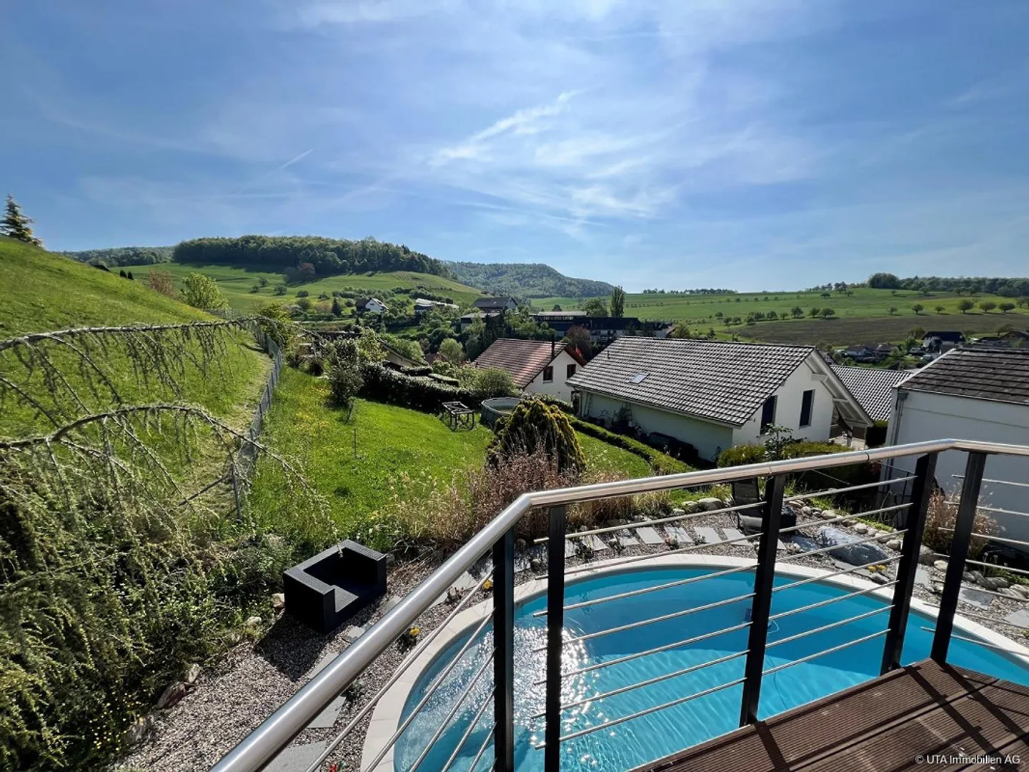 Propriété luxueuse avec de nombreux extras et une vue imprenable - Photo 7 sur 12