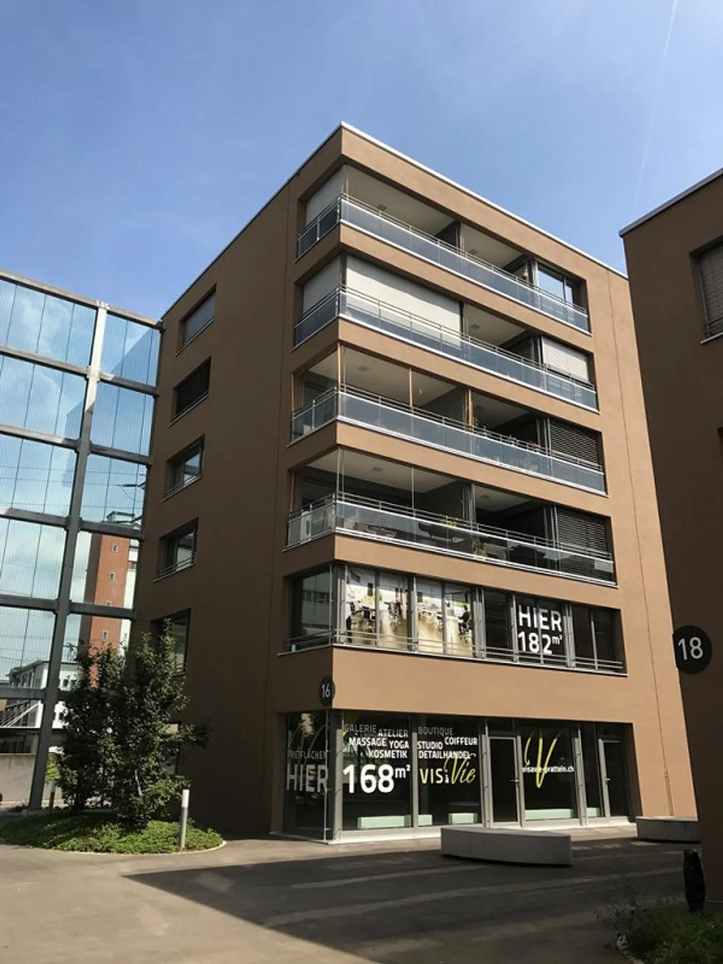 MODERN LIVING NEAR PRATTELN STATION - Photo 1 of 7