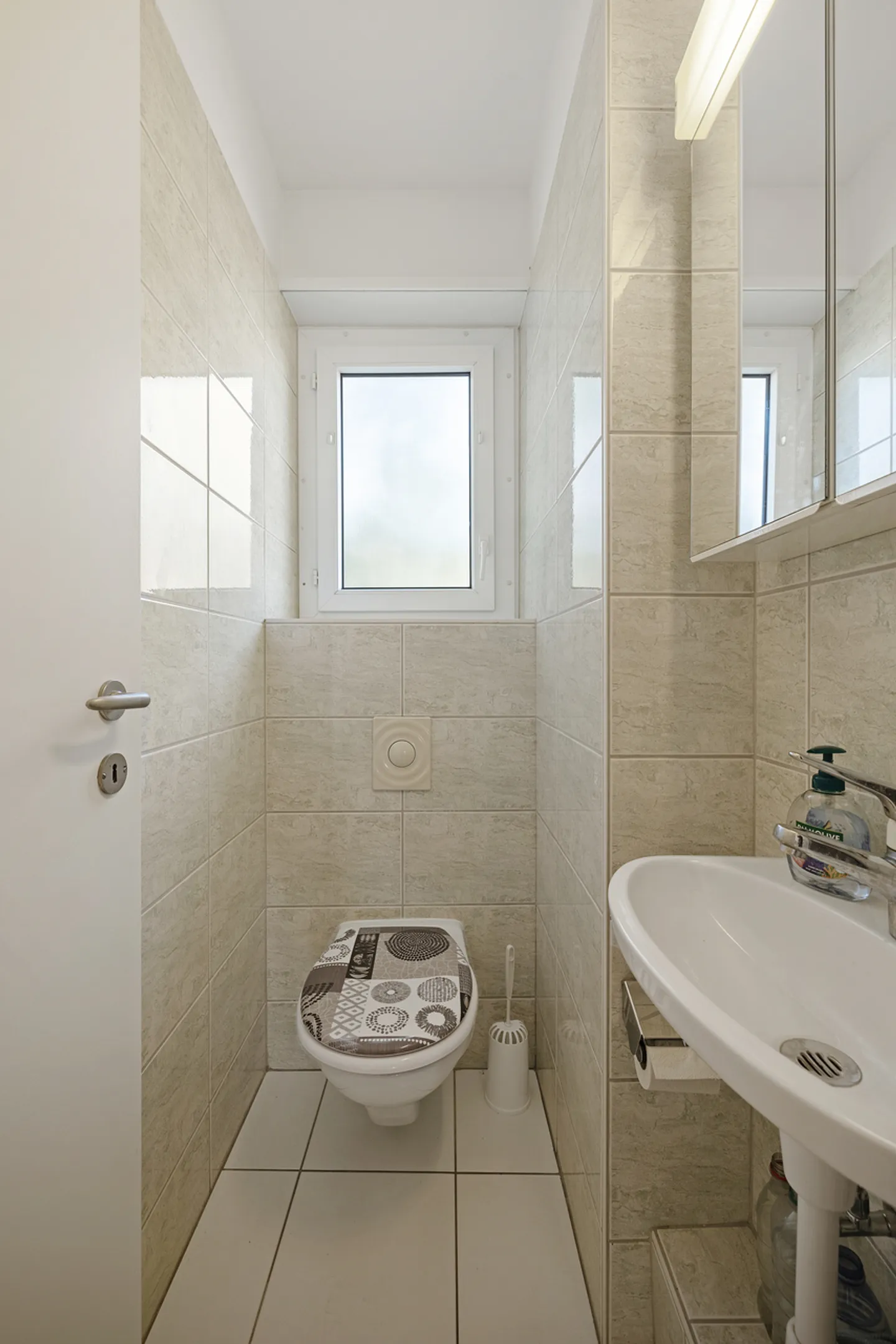 4 Room Apartment in Allschwil with Two Balconies - Photo 11 of 19