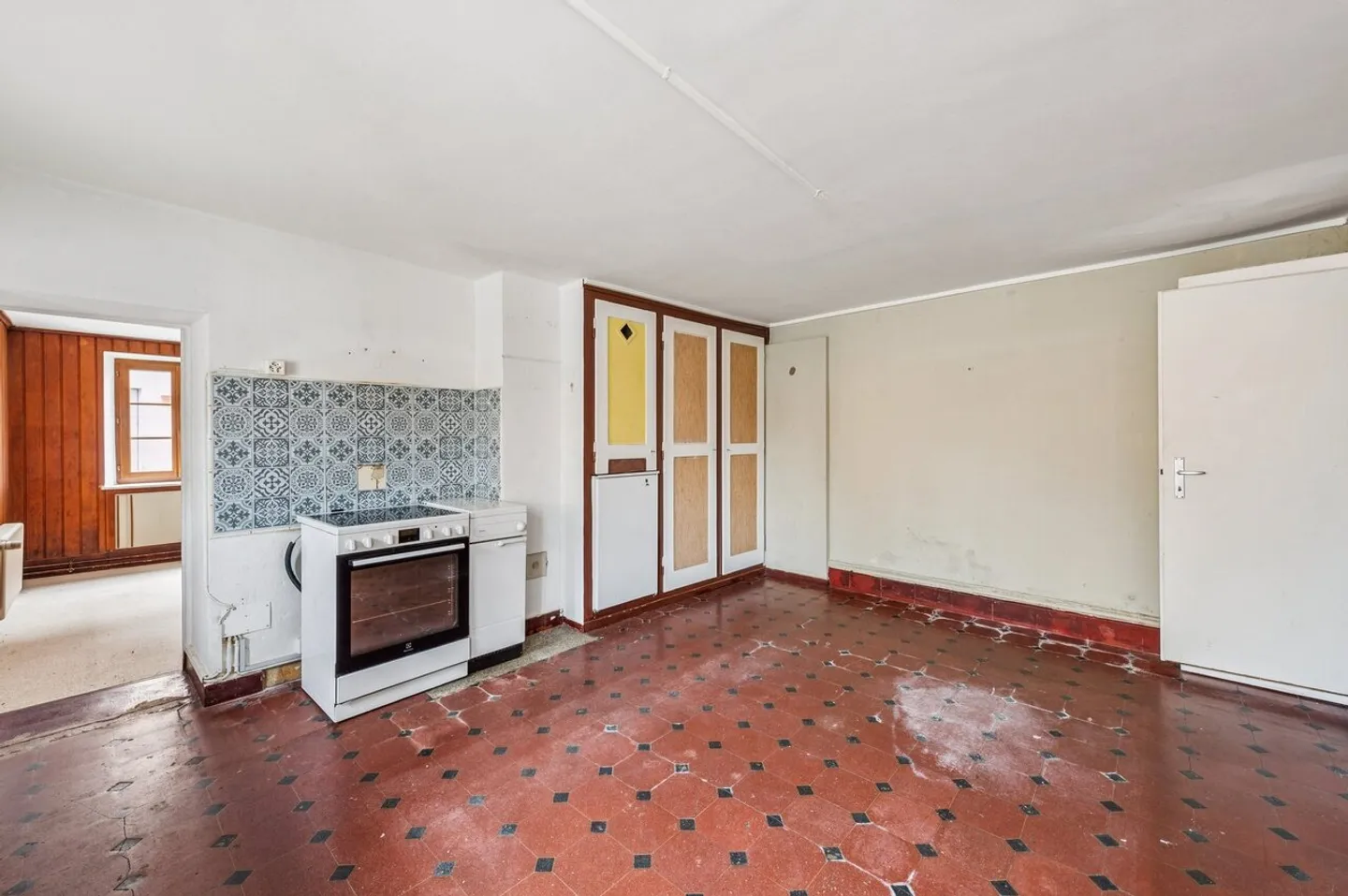 Proprietà redditizia con 3 appartamenti - Foto 3 di 11