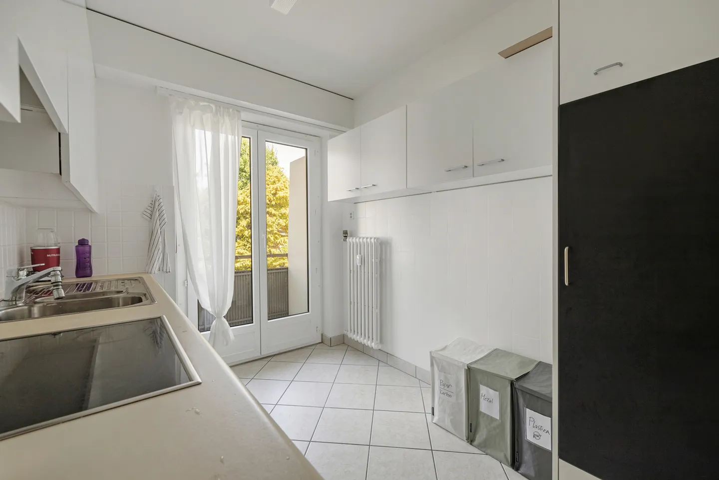 4 Room Apartment in Allschwil with Two Balconies - Photo 13 of 19