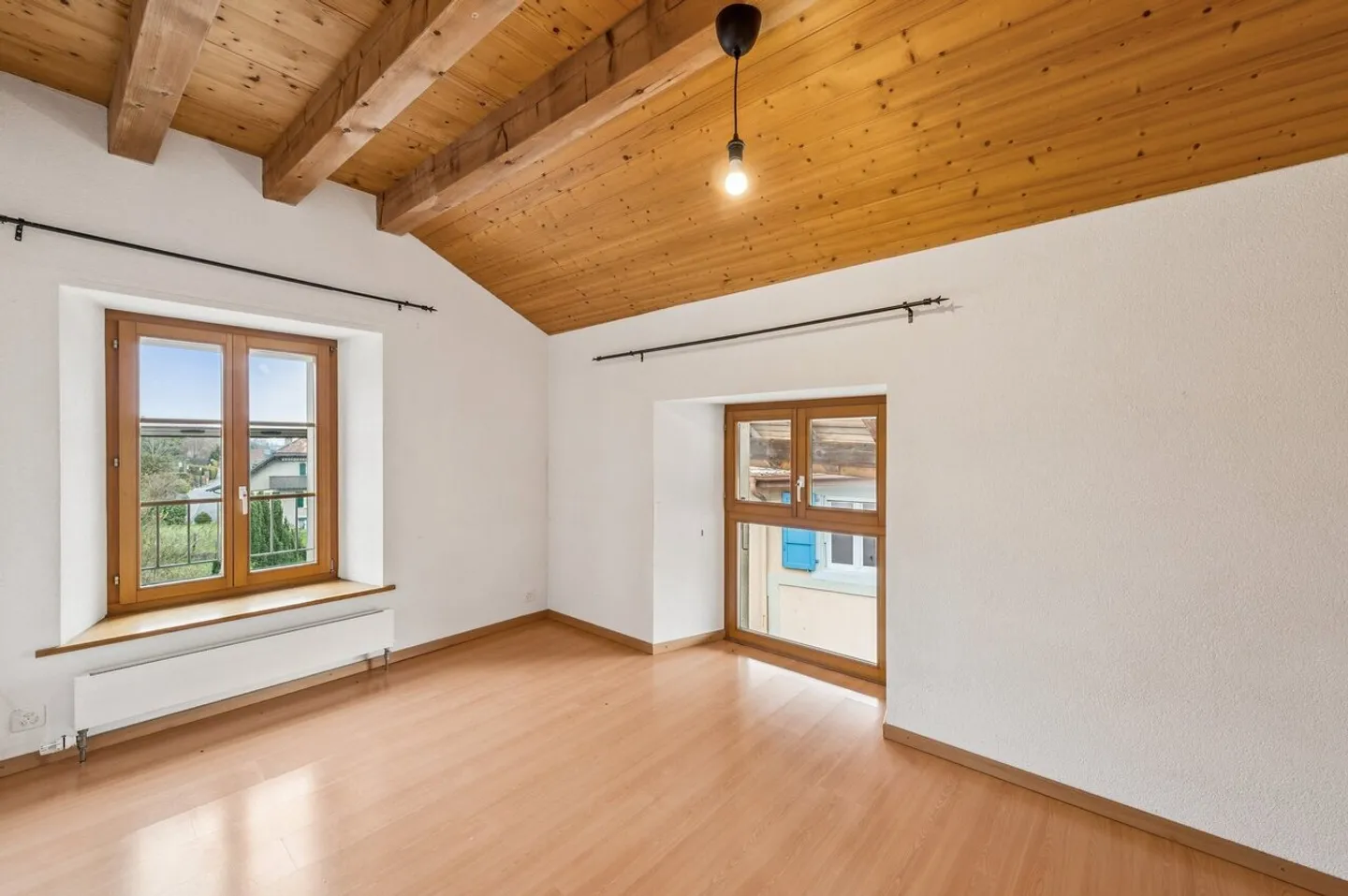Proprietà redditizia con 3 appartamenti - Foto 7 di 11