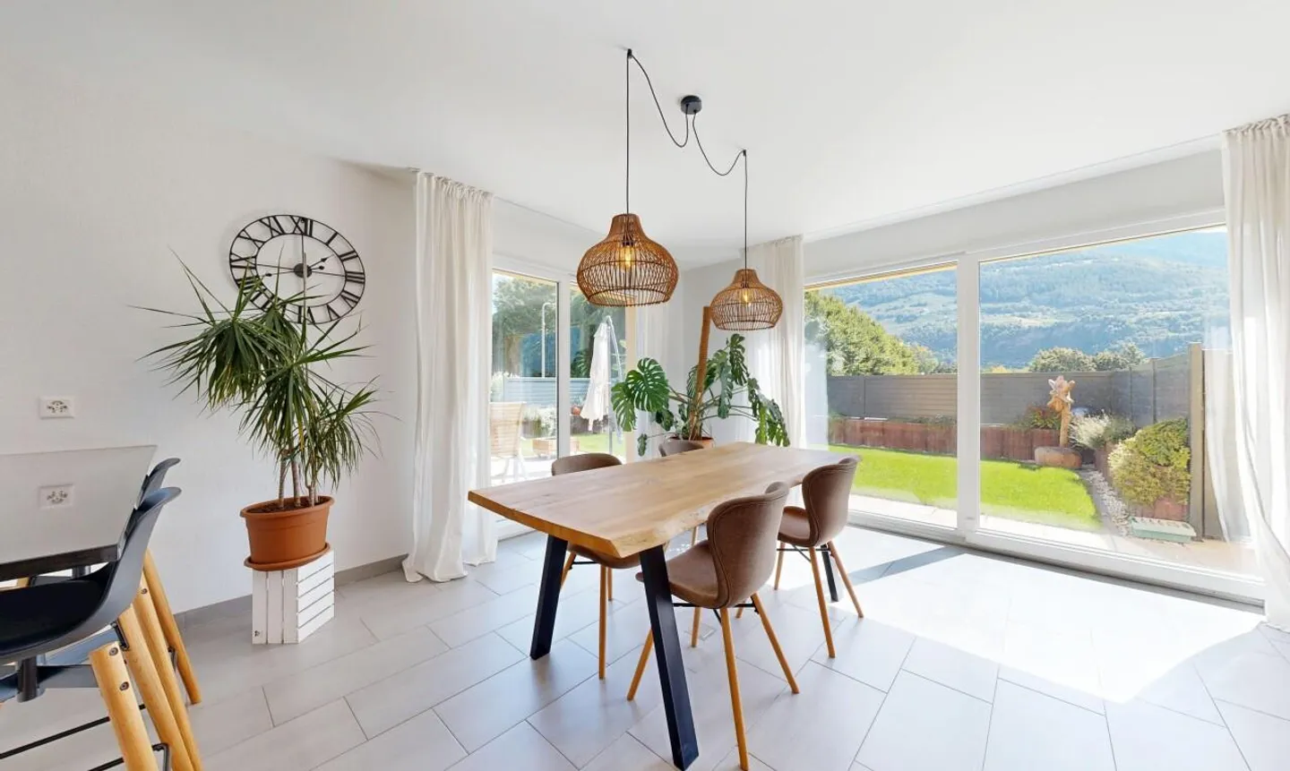 Villa recente 154m² - 4 camere - Giardino recintato - Foto 4 di 11