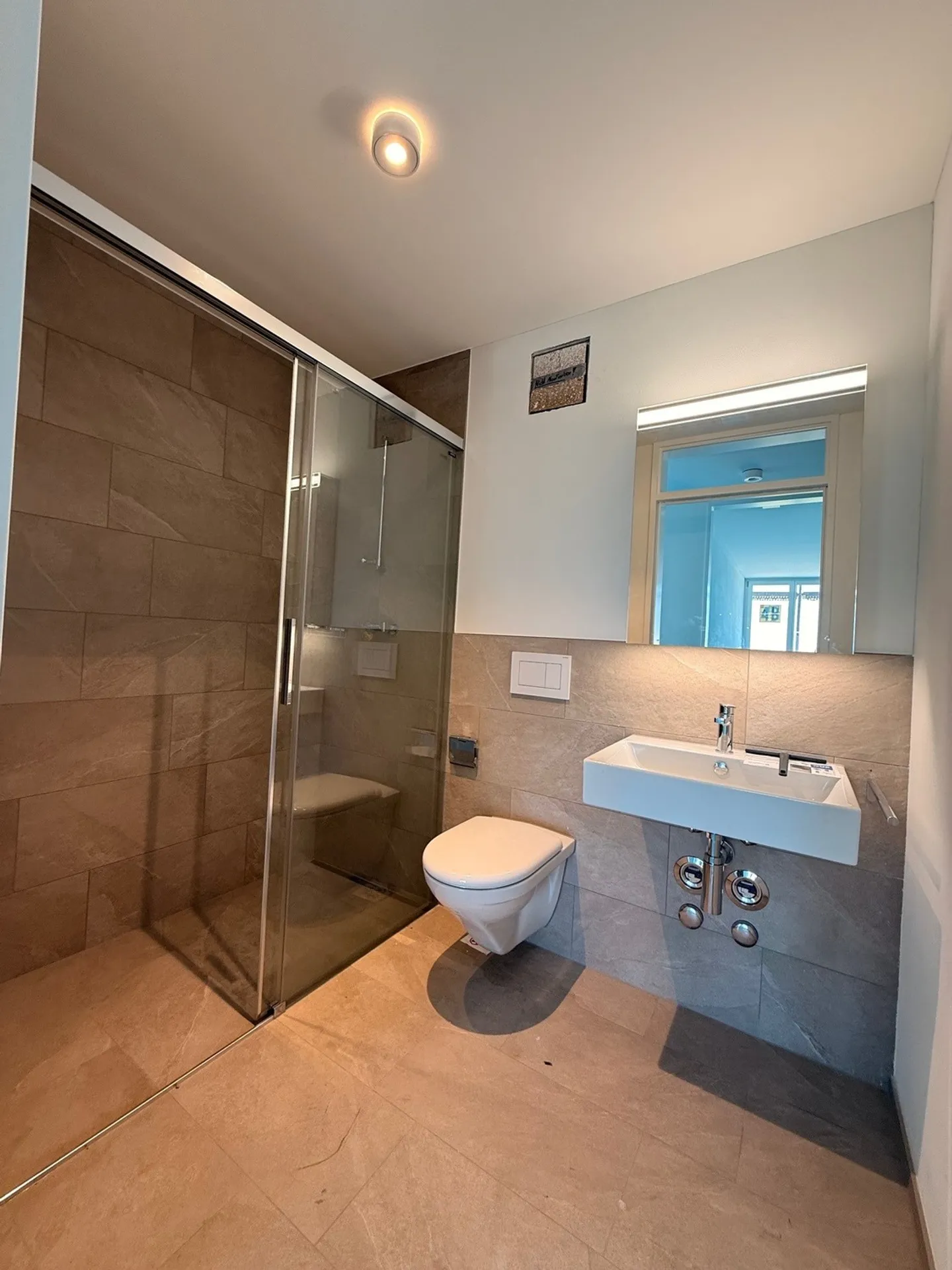 Appartement moderne 3.5 pièces - Photo 5 sur 6