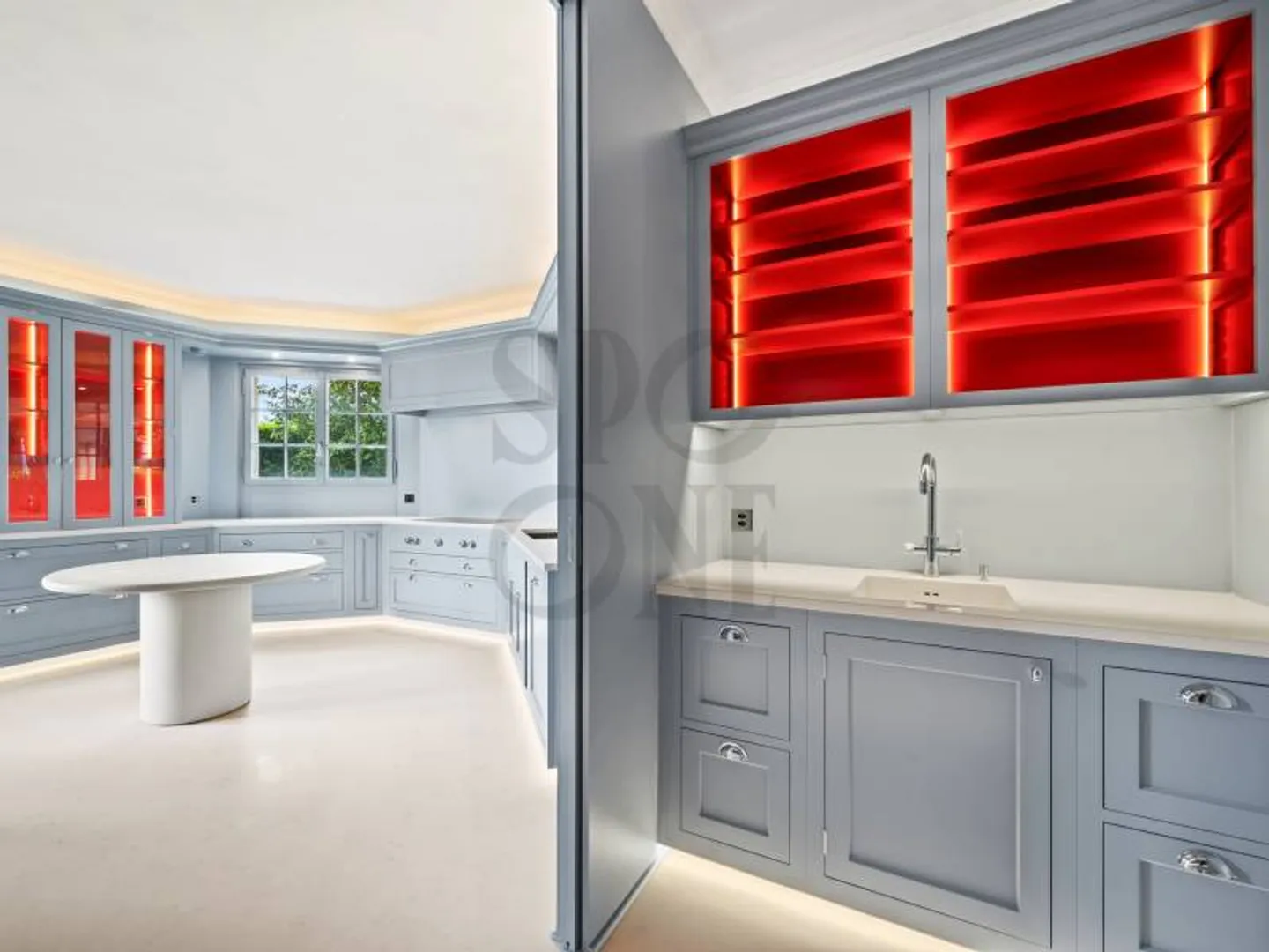 Casa padronale ristrutturata con raffinatezza - Foto 3 di 9