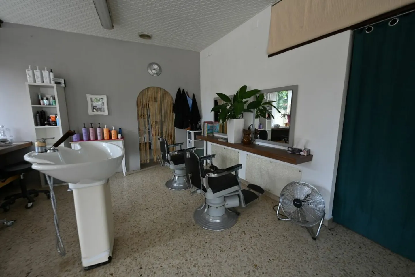 Commercial Space in Sierre - Photo 4 of 17