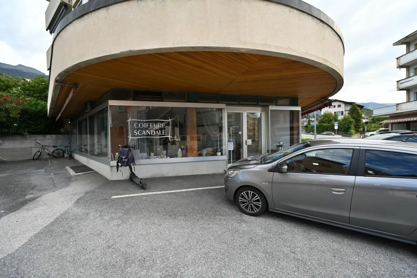 Commercial Space in Sierre - Photo 1 of 17