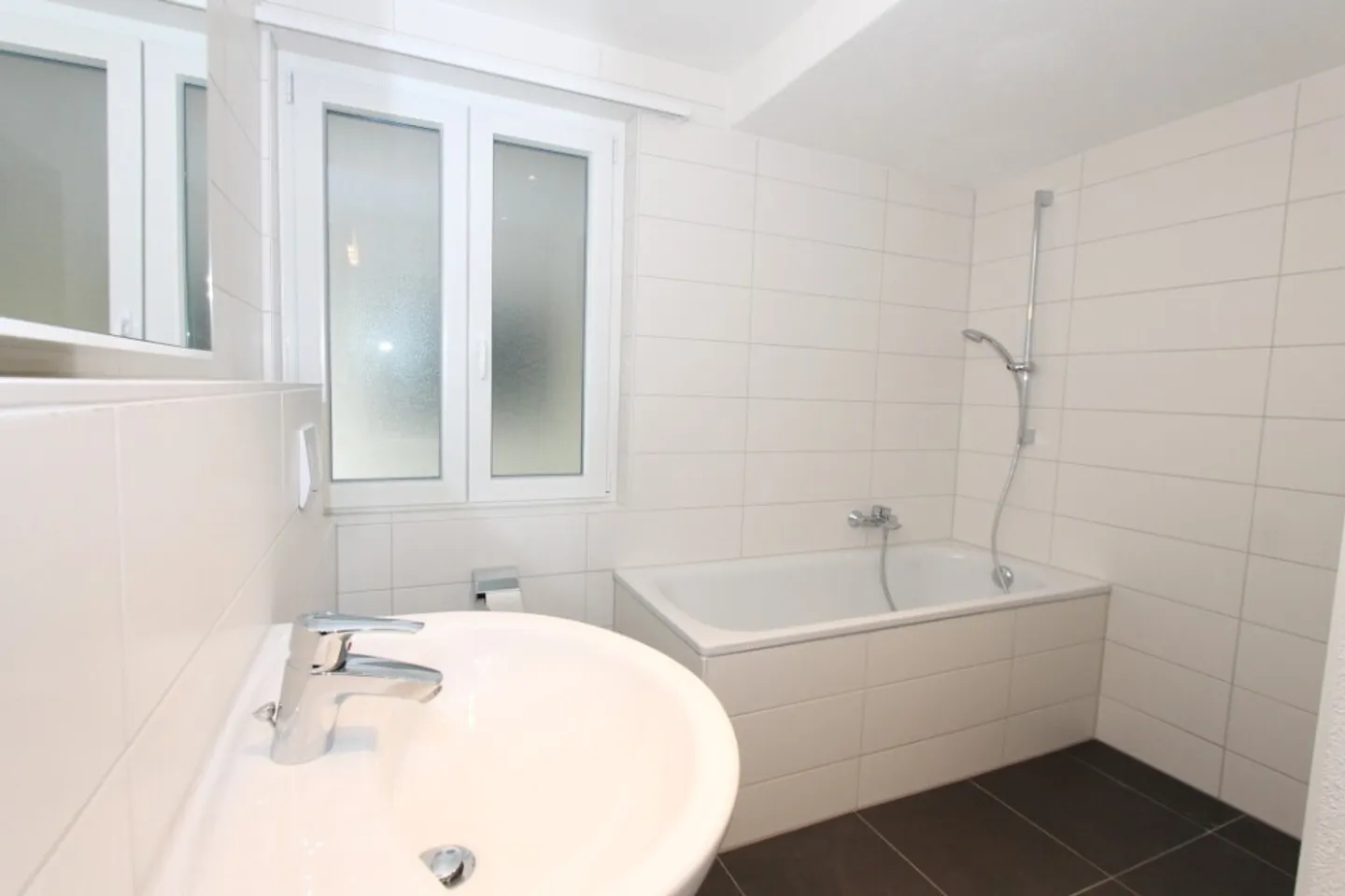 Bright Living! - Photo 3 of 4