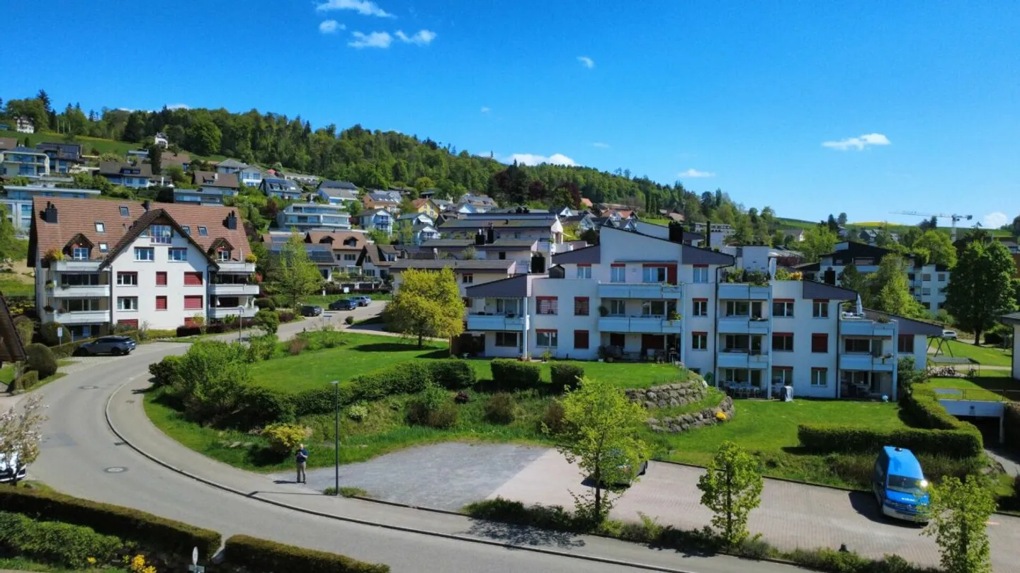 Charmante Dachwohnung mit Aussicht - Foto 25 von 26