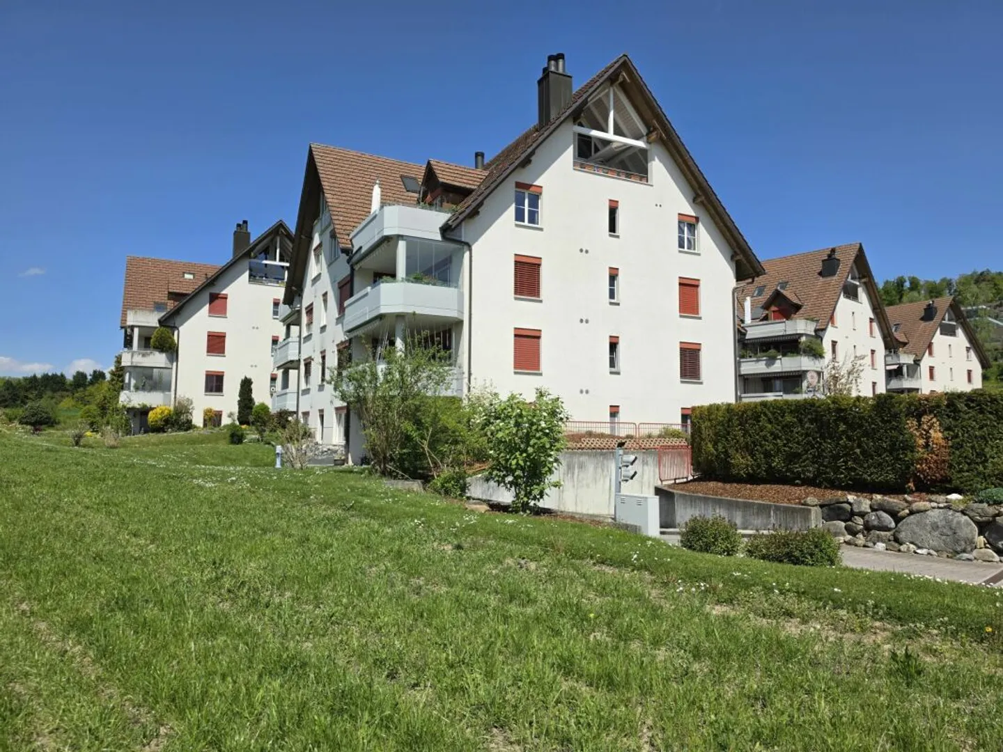 Charmante Dachwohnung mit Aussicht - Foto 18 von 26