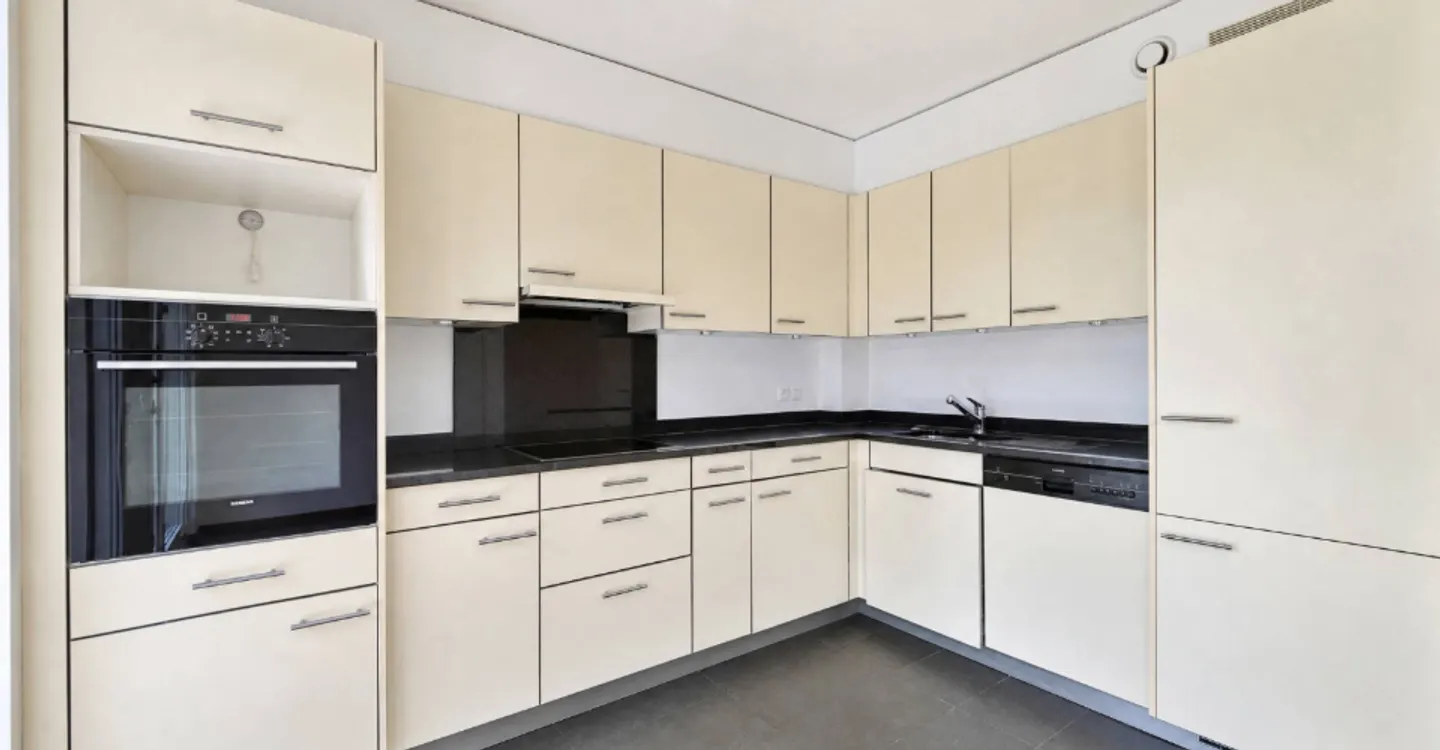 Helles 3,5-Zimmer-Apartment - Foto 4 von 9