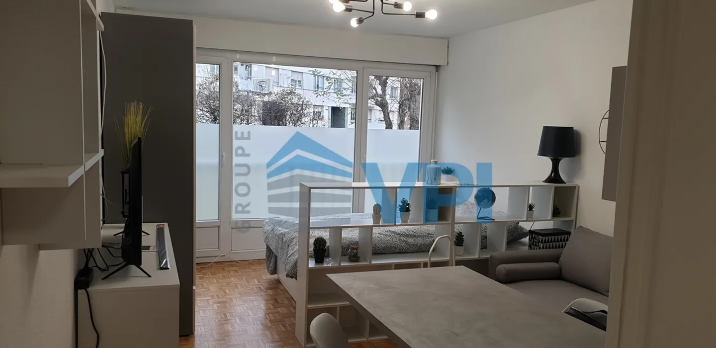 Studio meublé avec goût - Foto 1 di 13