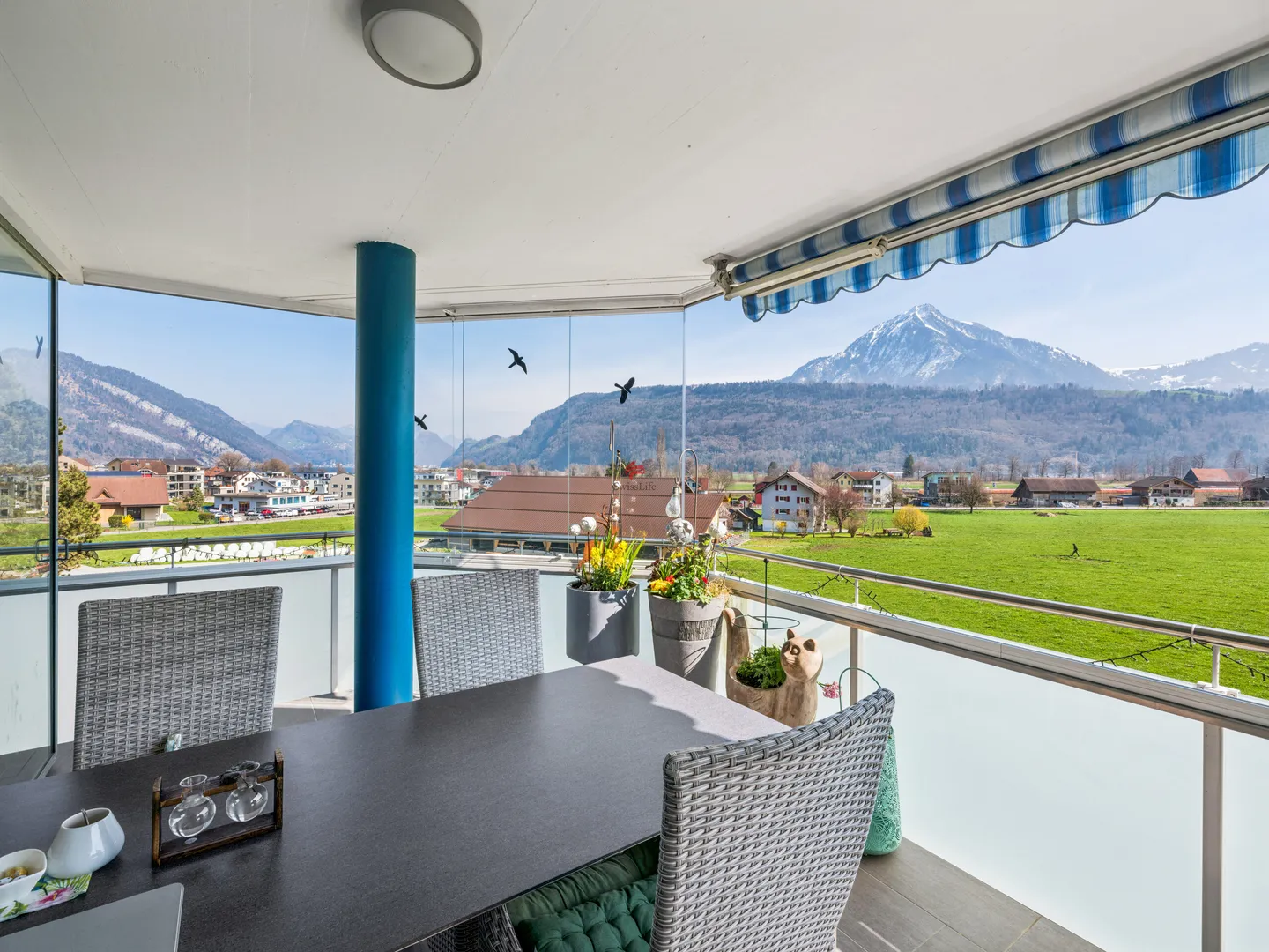 Renovierte Wohnung... mit Panorama-Seeblick! - Foto 1 di 6