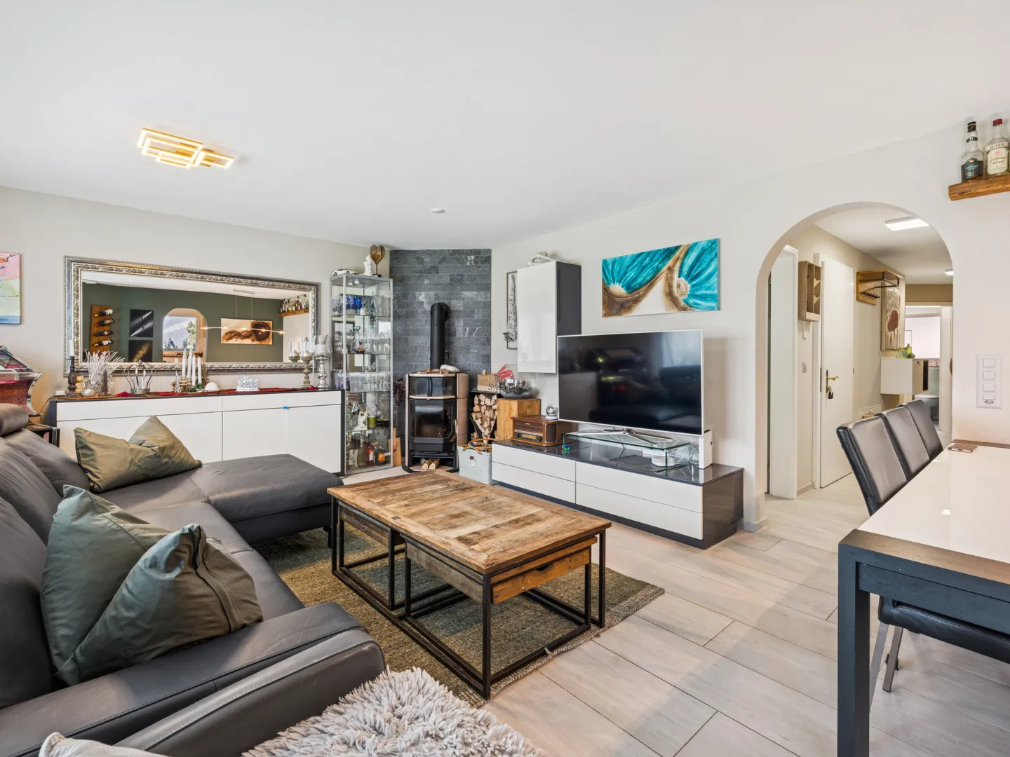 Renovierte Wohnung... mit Panorama-Seeblick! - Foto 4 di 6