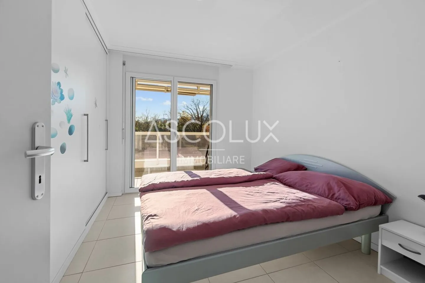 3.5-room apartment with large terrace and open view - possible as a holiday apartment - Photo 9 of 13
