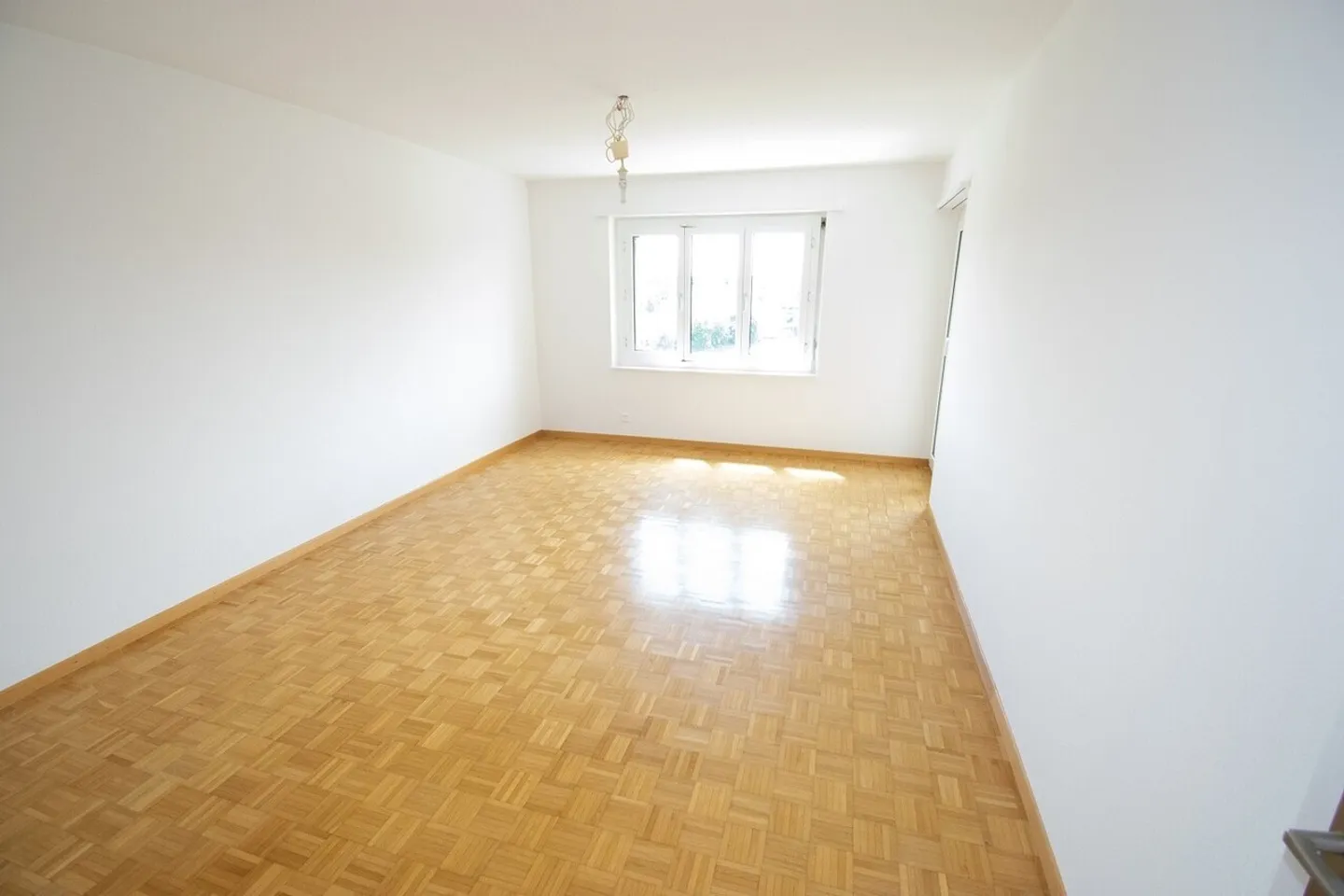 Cozy apartment in a quiet yet central location - Photo 6 of 13