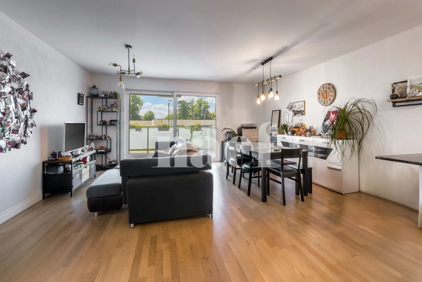 Schöne 3,5-Zimmer-Wohnung mit Balkon - Foto 1 von 8