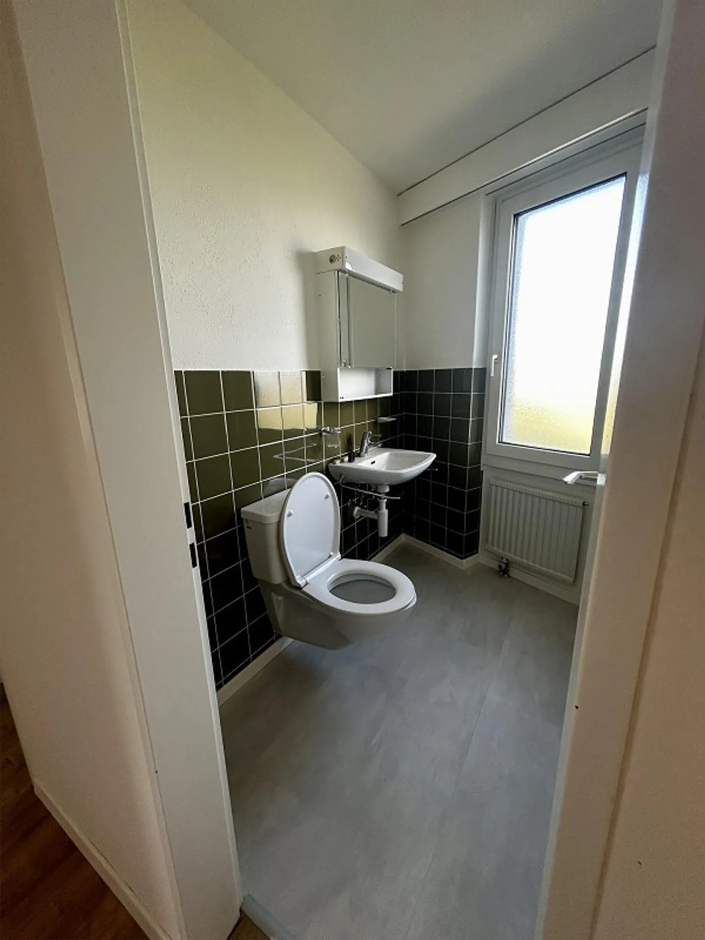 First occupancy after extensive renovation – 4-room attic apartment - Photo 10 of 18