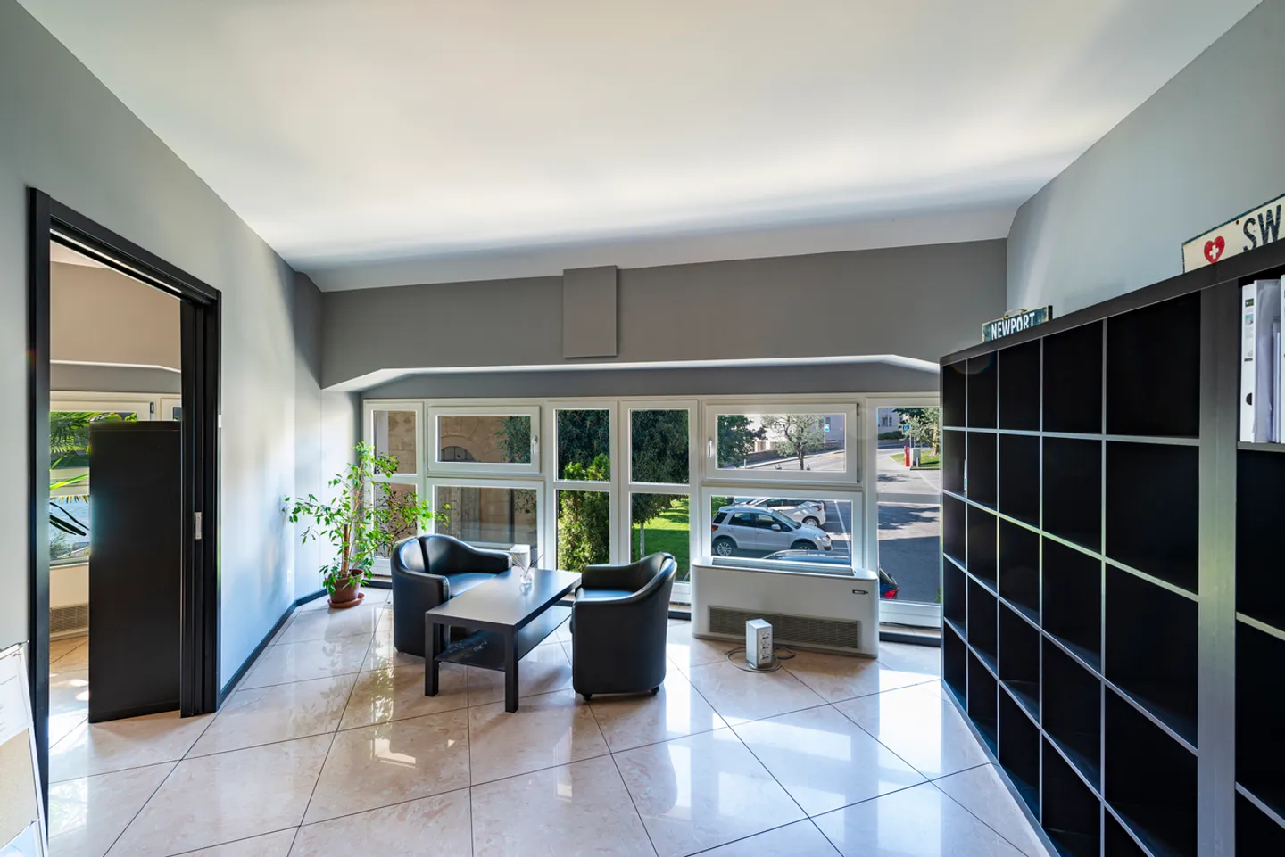 «Büro im Zentrum mit Seeblick und Garage mit 7 Parkplätzen» - Foto 13 von 14