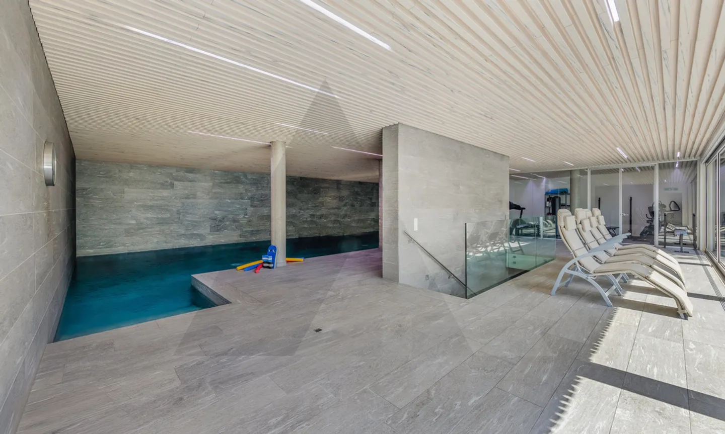 Exclusive Apartment with Lake View - Photo 21 of 22