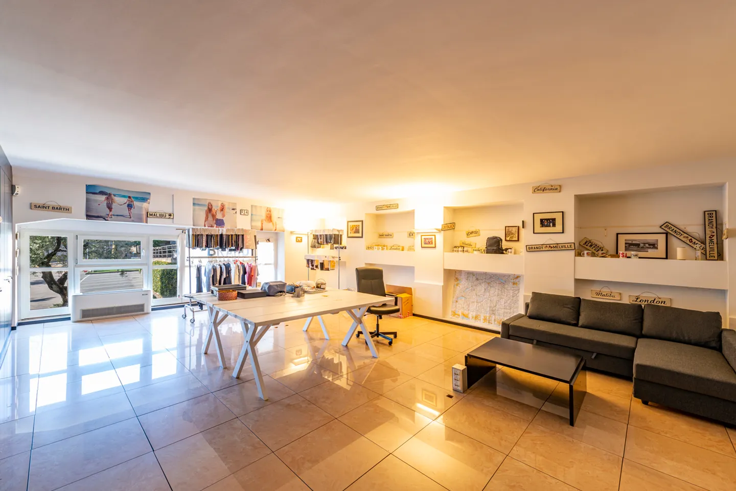 «Büro im Zentrum mit Seeblick und Garage mit 7 Parkplätzen» - Foto 8 von 14