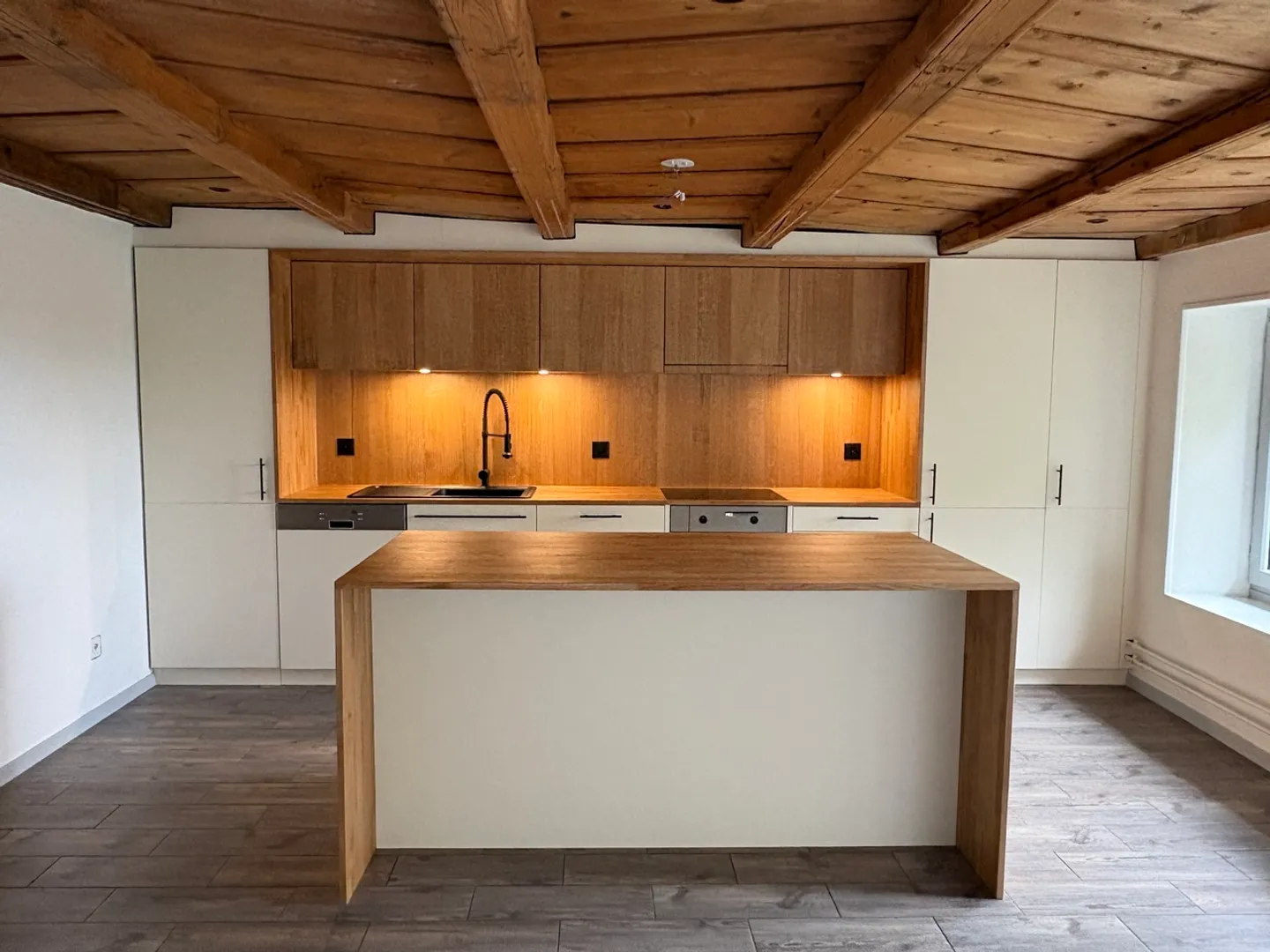 Ruhe, Charme, Natur und Authentizität in diesem renovierten Bauernhaus - Foto 1 von 10