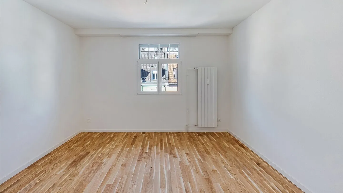 Freshly renovated - With large sun balcony - Photo 9 of 12