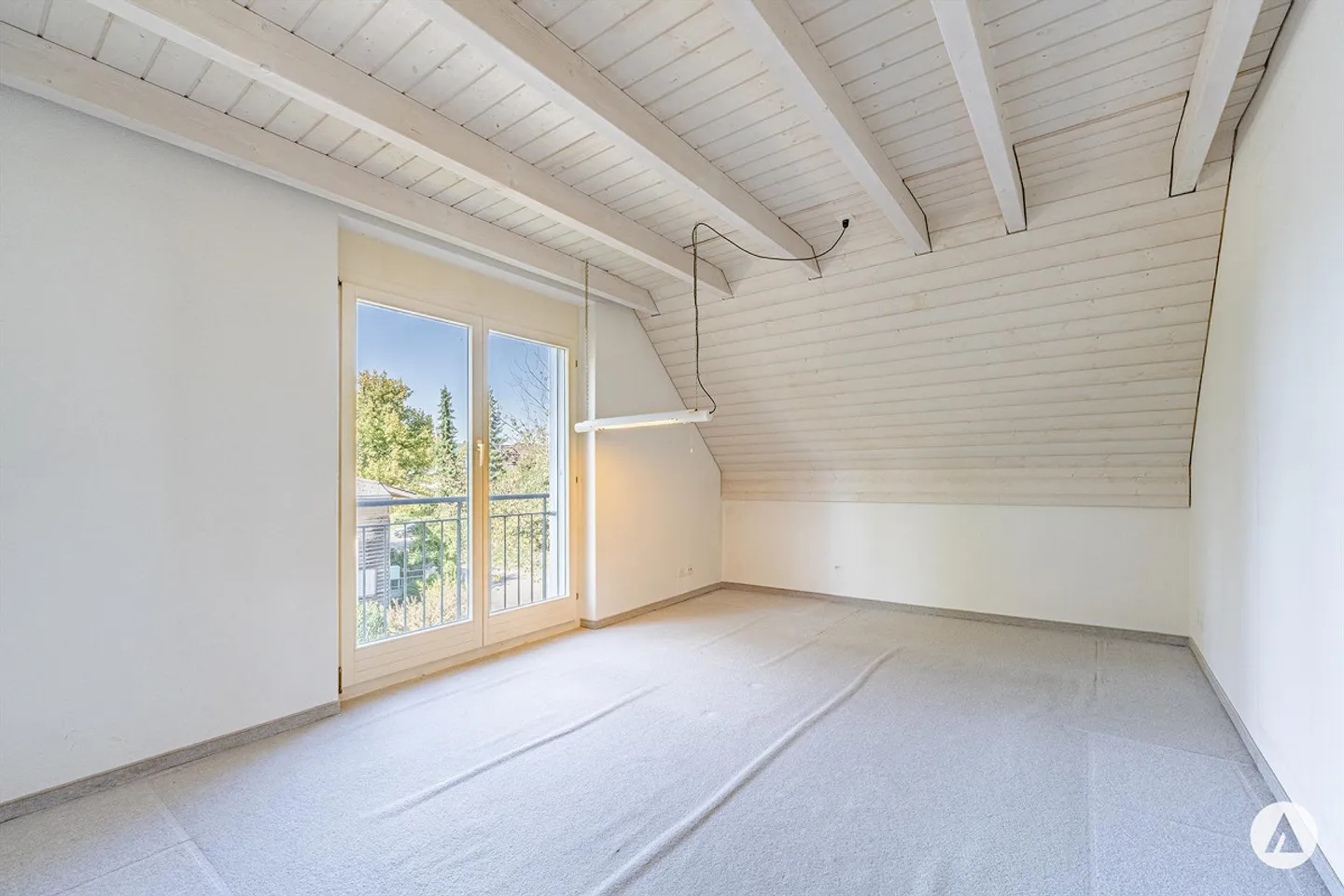 Dachwohnung im Lauenenquartier - Foto 8 von 13