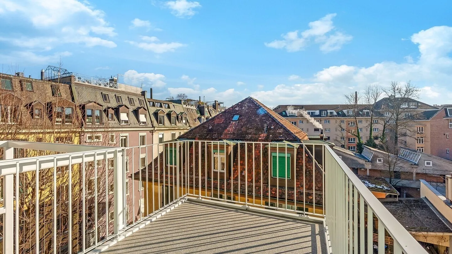 Freshly renovated - With large sun balcony - Photo 12 of 12