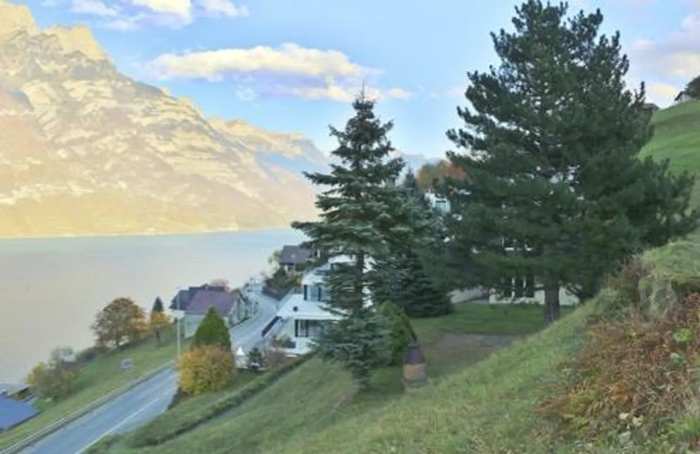 Maison individuelle (vue sur le lac) avec part de terrain aménagé - Photo 6 sur 20
