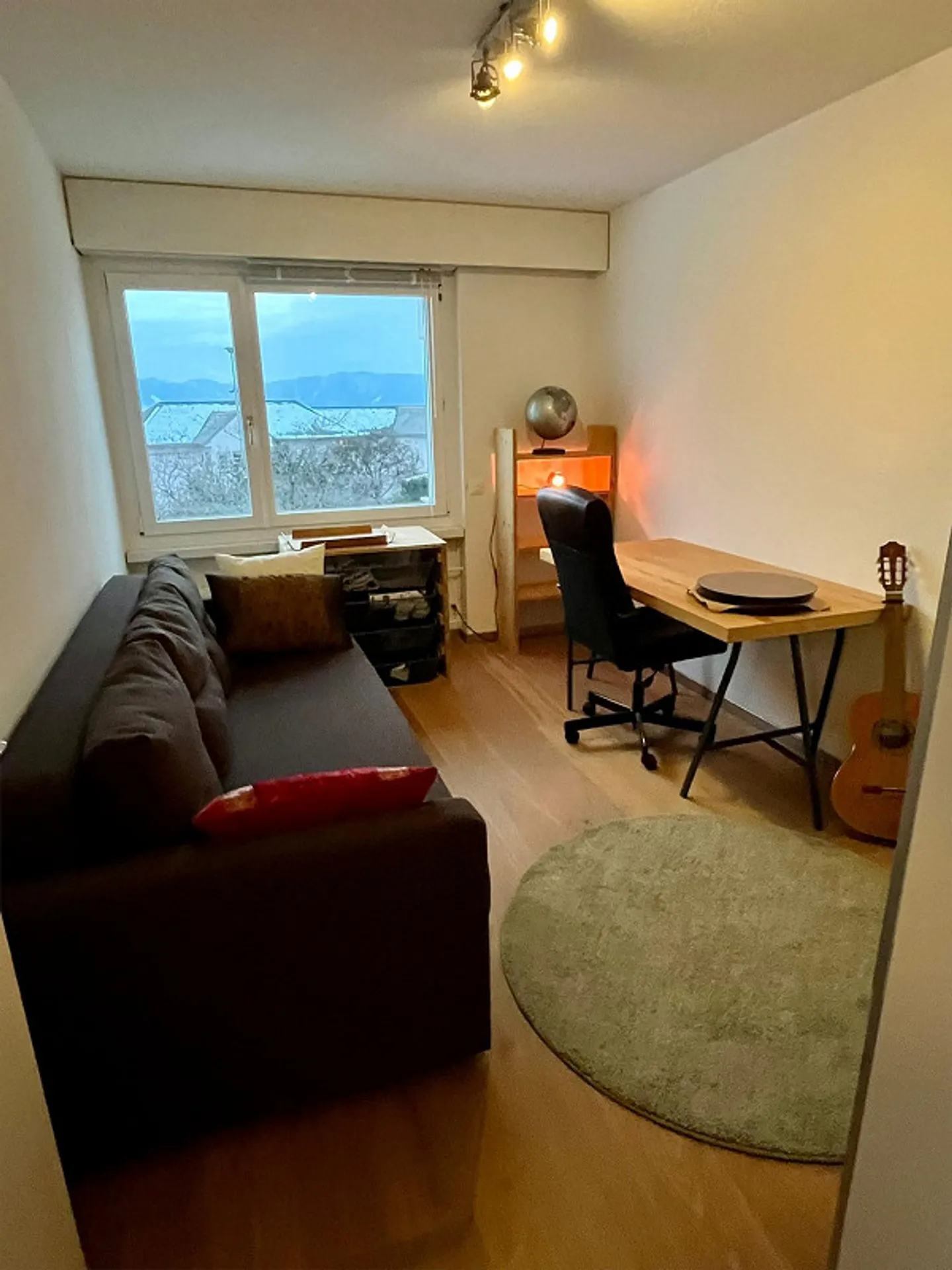 4,5-Zimmer-Wohnung (110 m²) mit Terrasse und teilweisem Seeblick – Küsnacht ZH - Foto 11 von 20