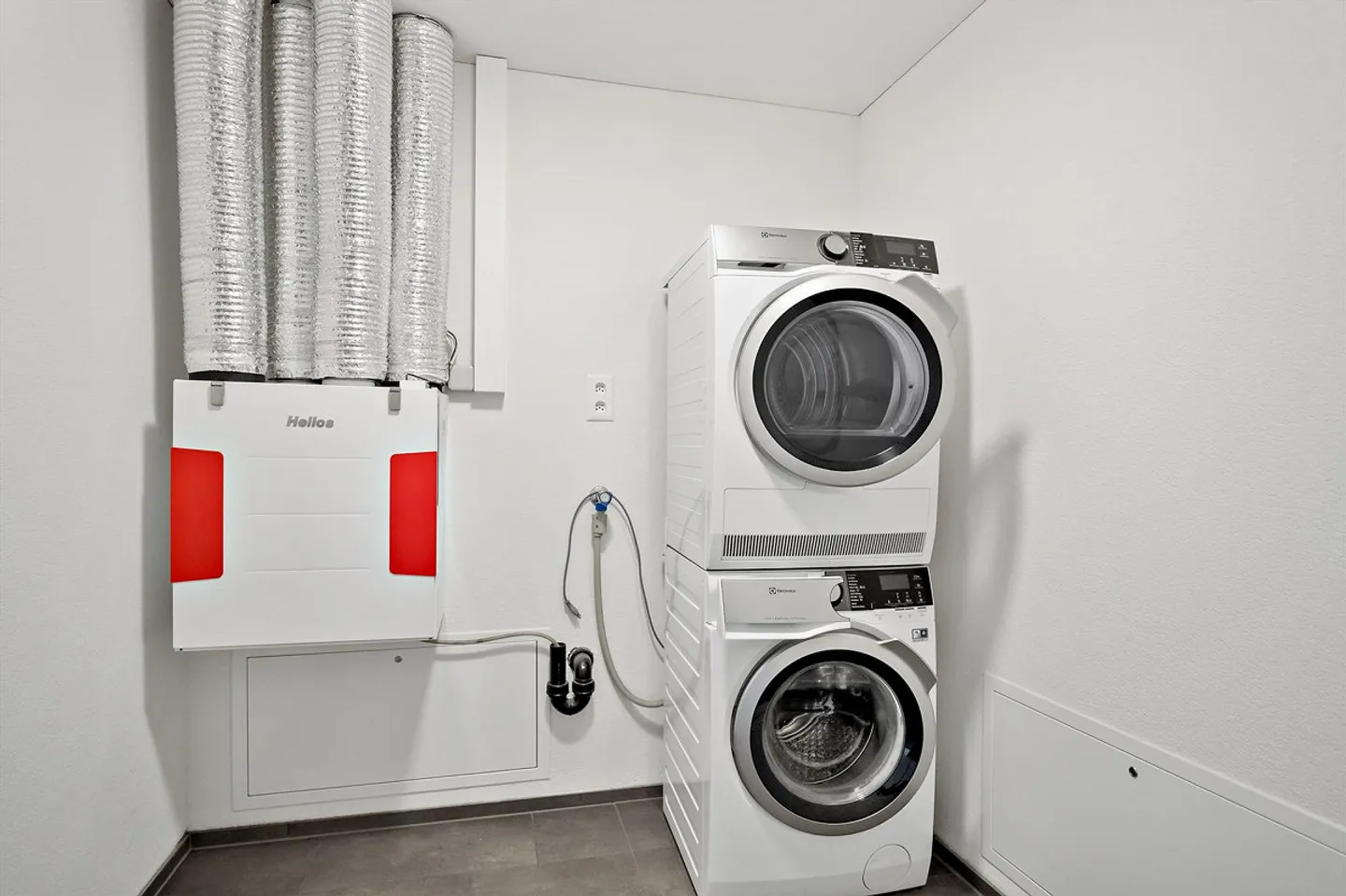 Vivere con vista sul lago e sulle montagne - Foto 13 di 13