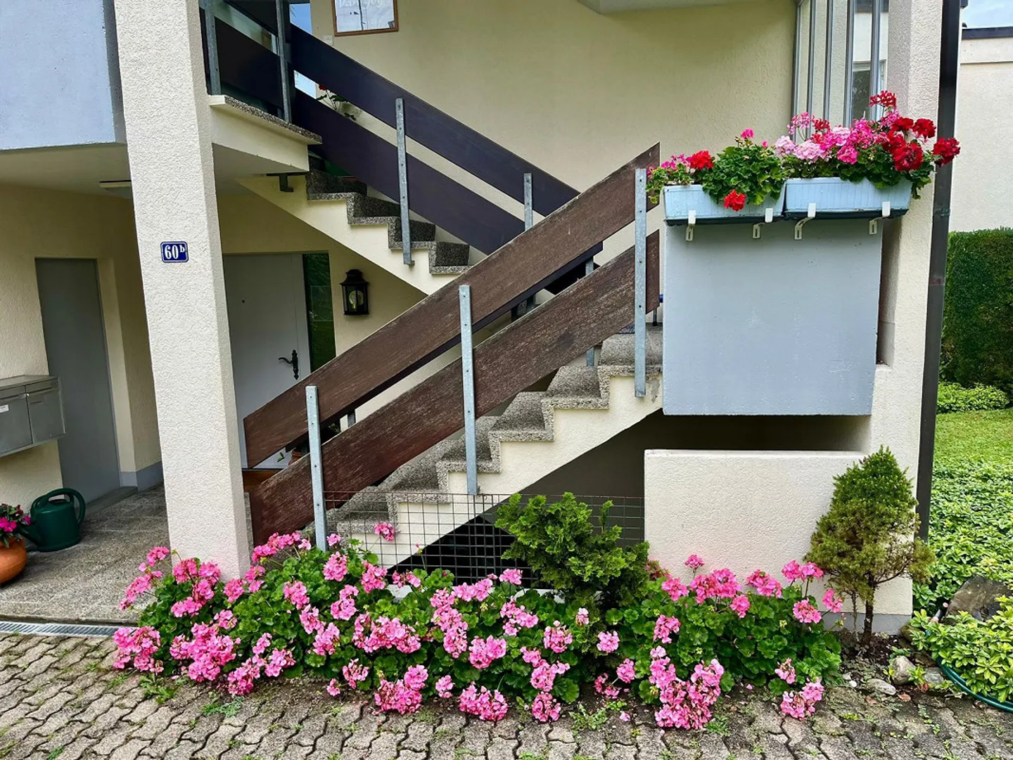 4,5-Zimmer-Wohnung (110 m²) mit Terrasse und teilweisem Seeblick – Küsnacht ZH - Foto 14 von 20