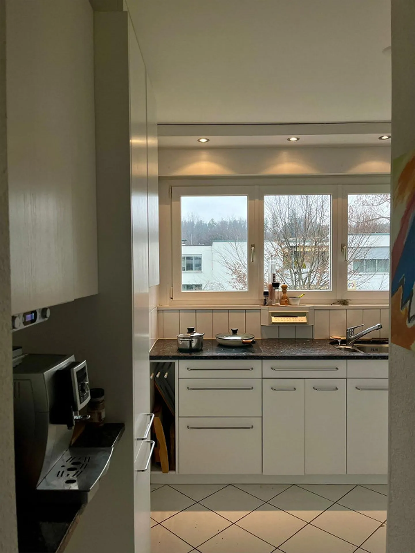 4,5-Zimmer-Wohnung (110 m²) mit Terrasse und teilweisem Seeblick – Küsnacht ZH - Foto 12 von 20