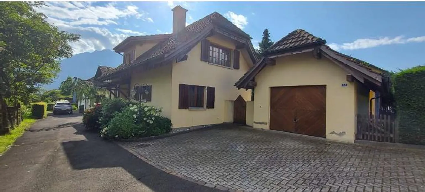 Casa unifamiliare di 6,5 stanze a Buchs SG (dal 1.8.26 o su richiesta) - Foto 1 di 6