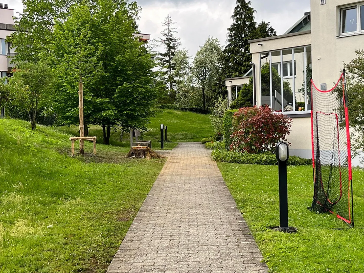 4,5-Zimmer-Wohnung (110 m²) mit Terrasse und teilweisem Seeblick – Küsnacht ZH - Foto 18 von 20