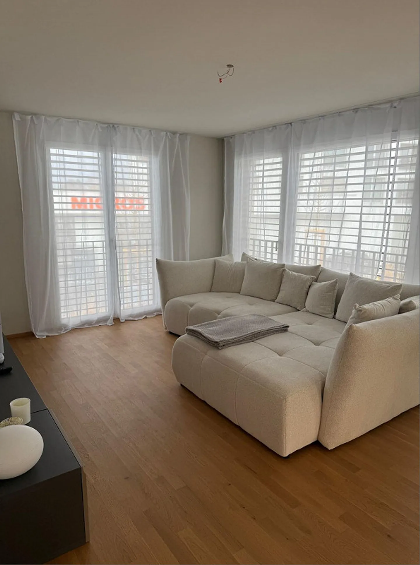 3.5-Room Apartment in a Central Location - Photo 7 of 10