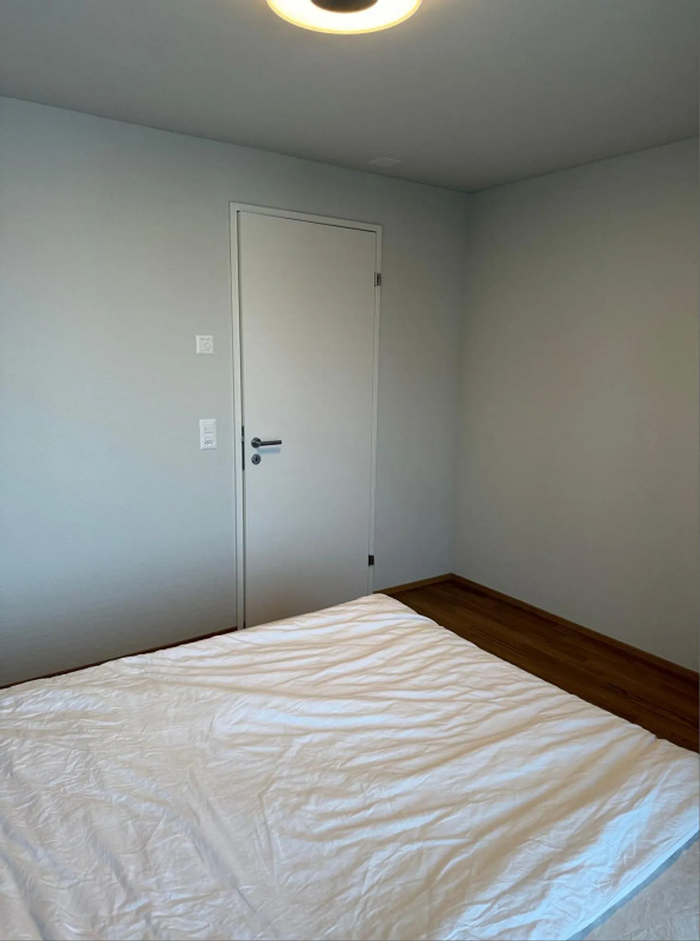 3.5-Room Apartment in a Central Location - Photo 8 of 10