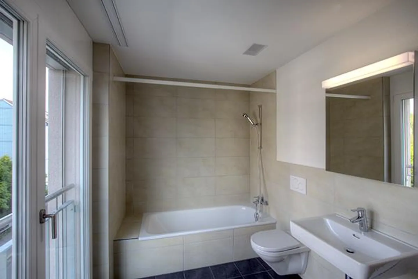 Moderne Wohnung Nähe Bahnhof - Foto 3 von 6