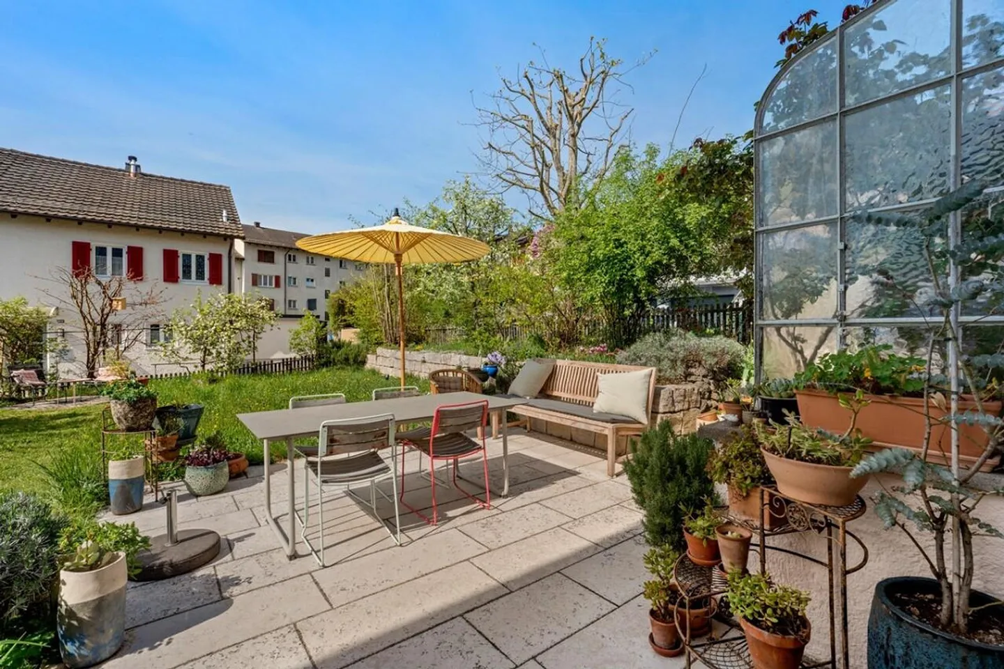 Casa a schiera alla periferia di Sciaffusa - Foto 2 di 13