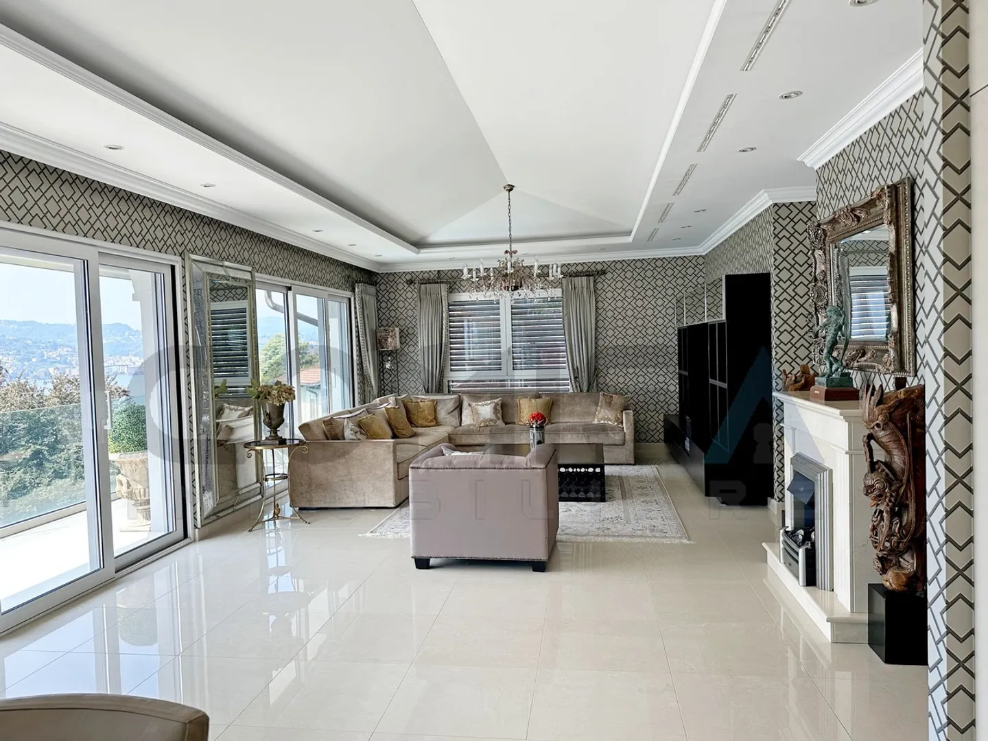 Penthouse for sale - Photo 3 of 5