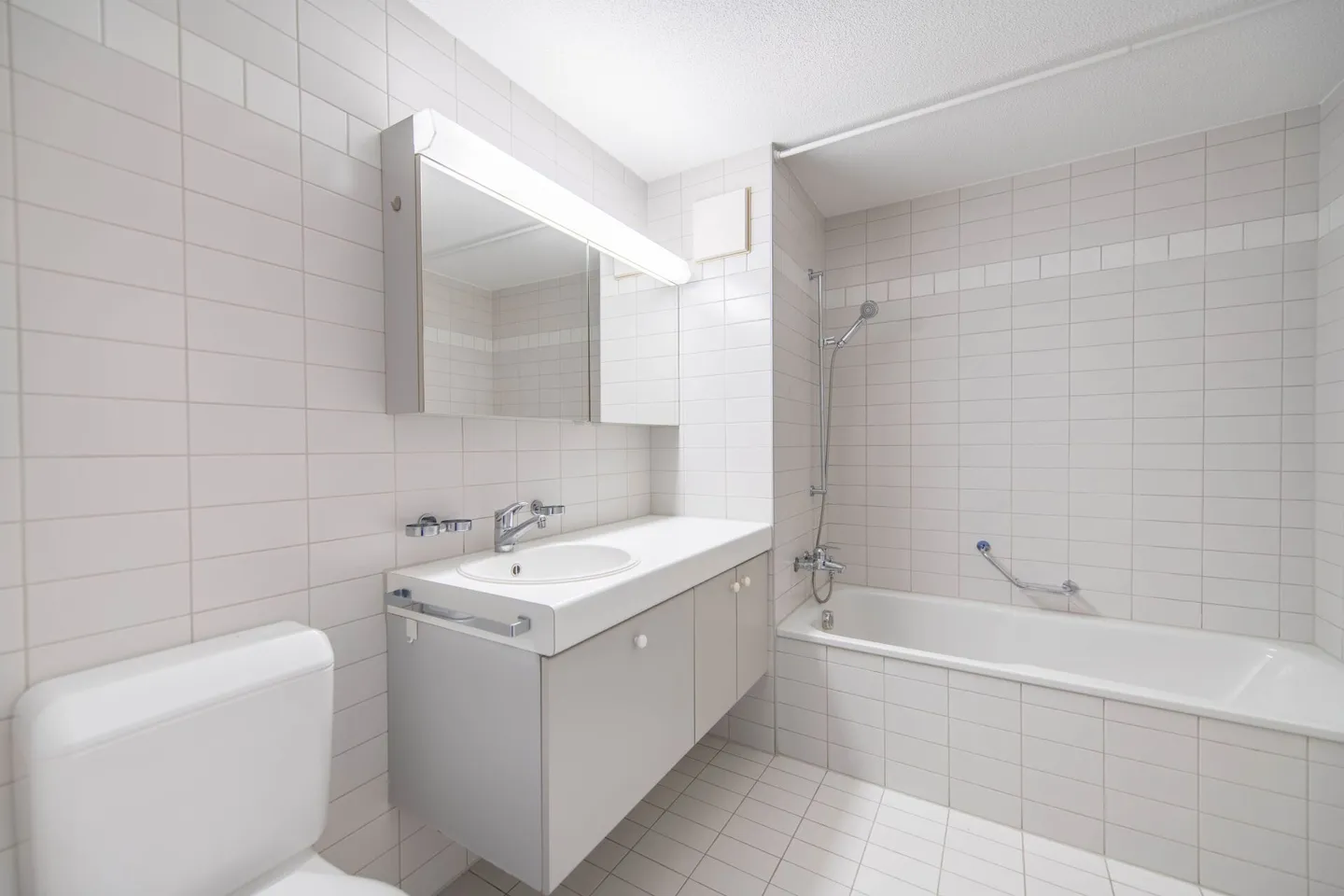 Spacious 2.5-room duplex apartment with cozy terrace - Photo 5 of 14