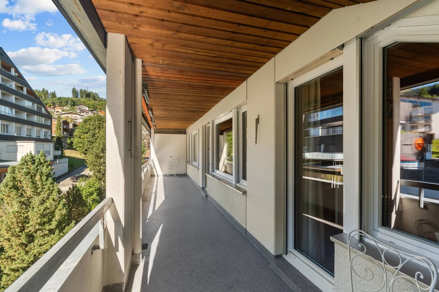 Spacious 3-room holiday apartment with balcony and an underground parking space - Photo 17 of 20