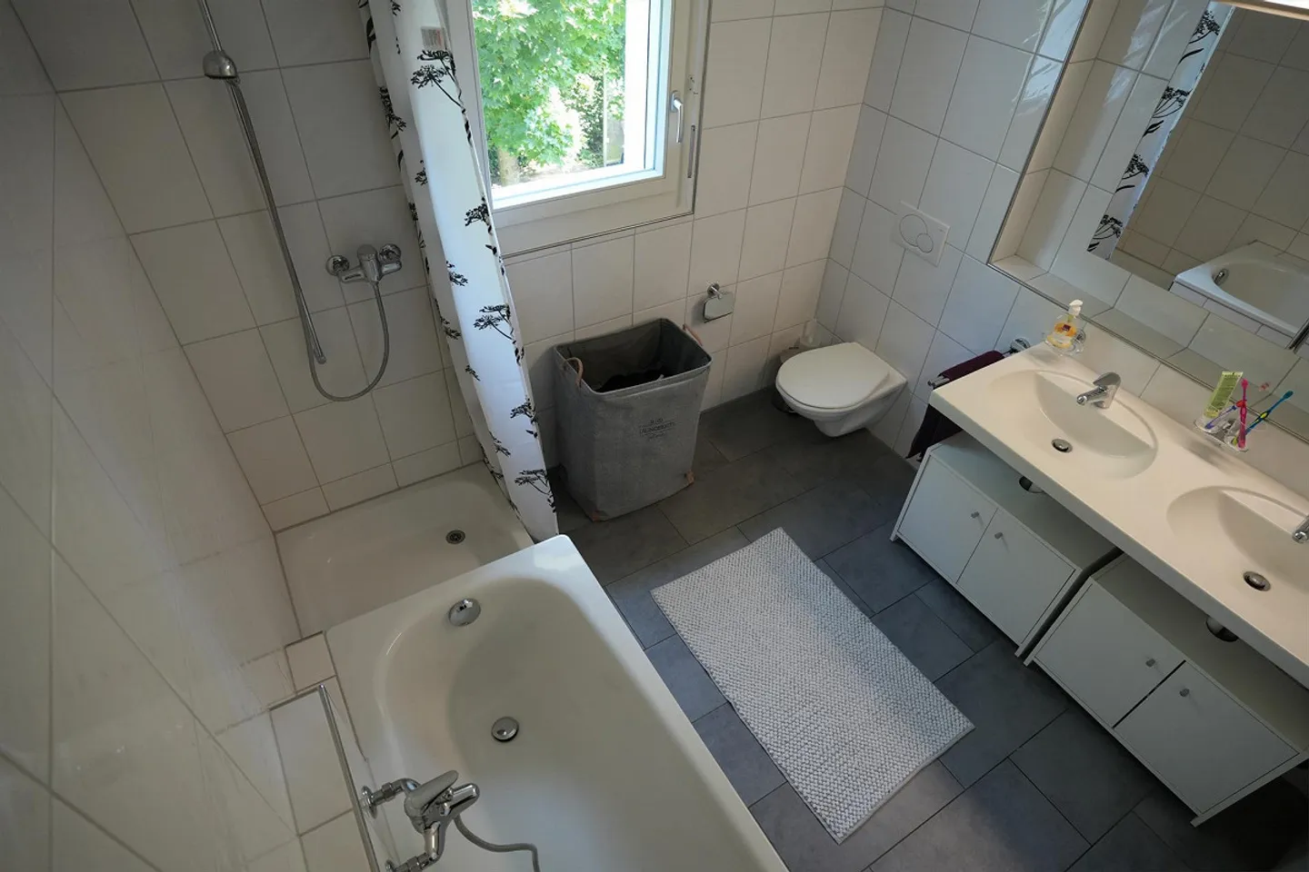 RESERVIERT - attraktives 5½ Zimmer-Einfamilienhaus im "Rosenpark" - Foto 7 von 14
