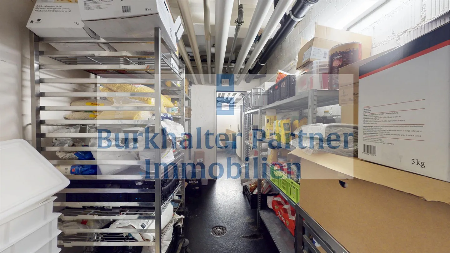 Espace commercial polyvalent de 361 m² sur 2 étages - optionnel avec espace de stockage (130 m²) au 1er sous-sol - à Monbijoustrasse 28, 3011 Berne - Photo 8 sur 9