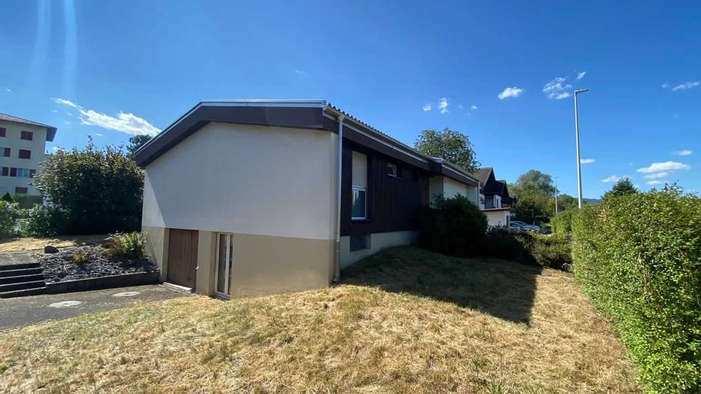 Maison familiale sur une parcelle de 791 m2 - Photo 24 of 34