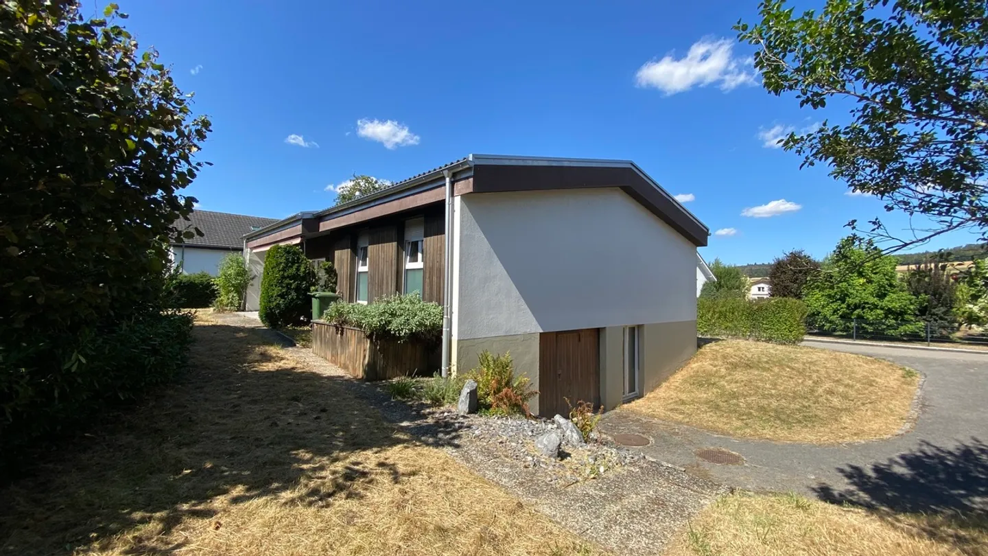 Maison familiale sur une parcelle de 791 m2 - Photo 30 of 34