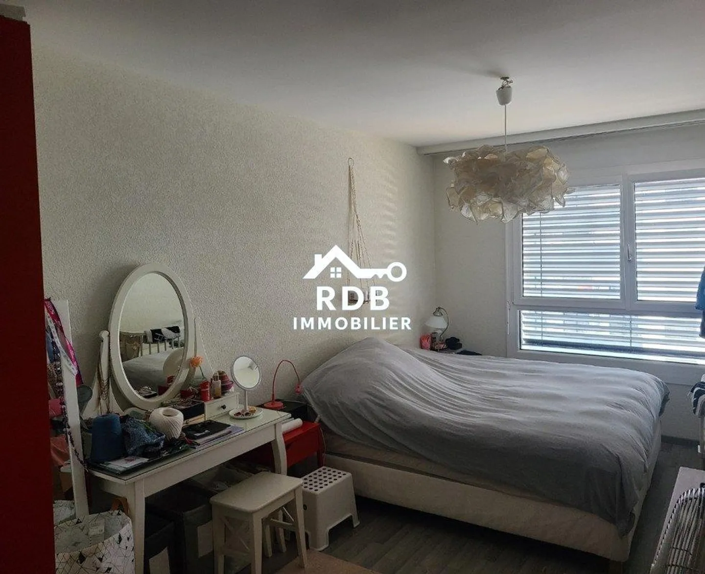 5-room apartment on the 6th floor located in Petit-Lancy 1213 - Photo 6 of 10