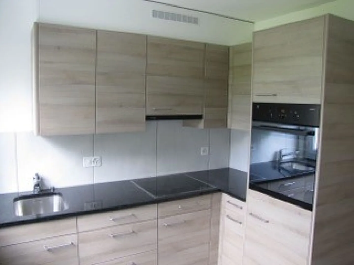 Ruhig gelegene 3-Zimmerwohnung im Aalmattenquartier - Foto 6 von 7