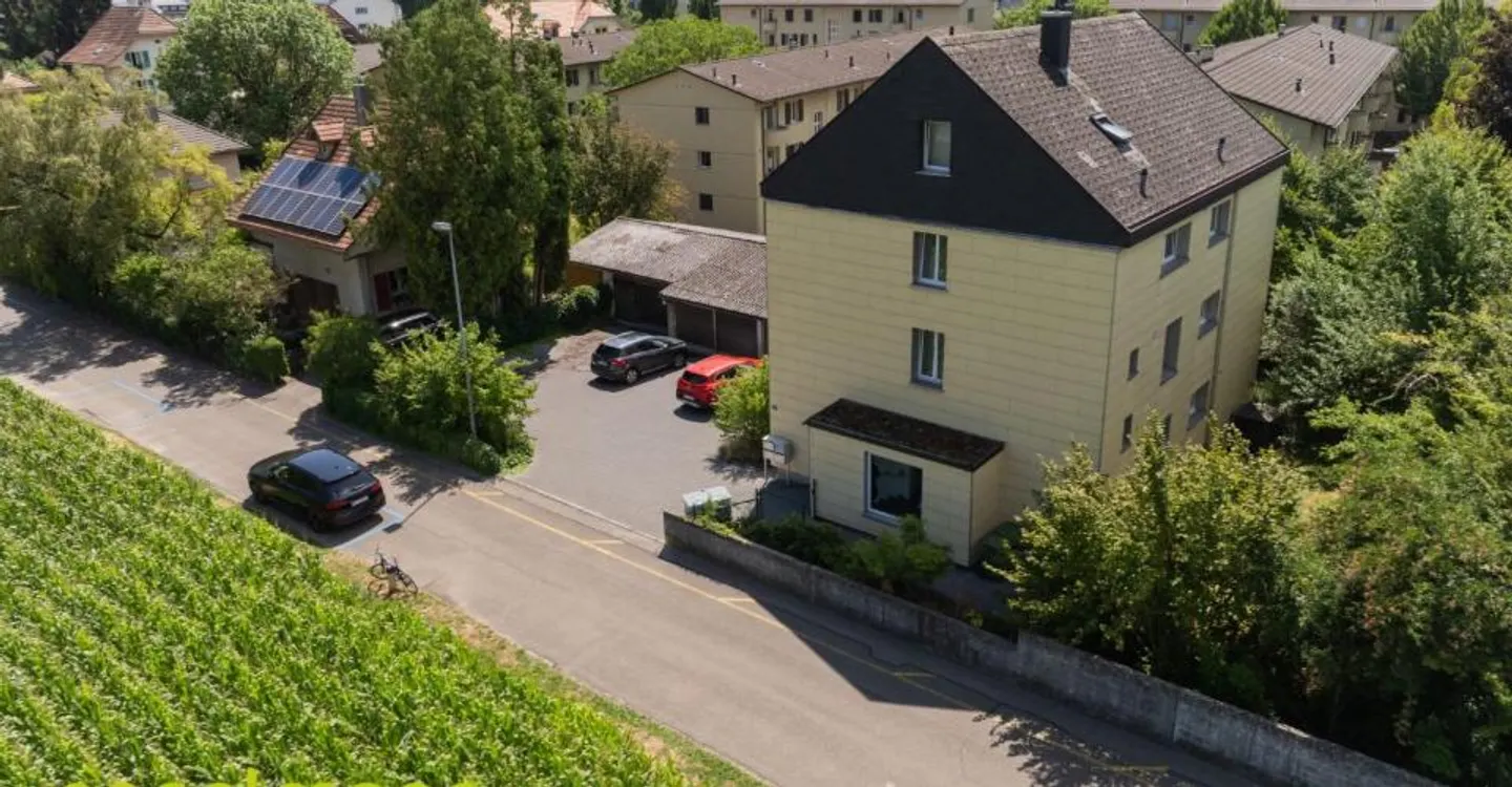 Dreifamilienhaus - Immeuble de 3 appartements - Photo 2 sur 12